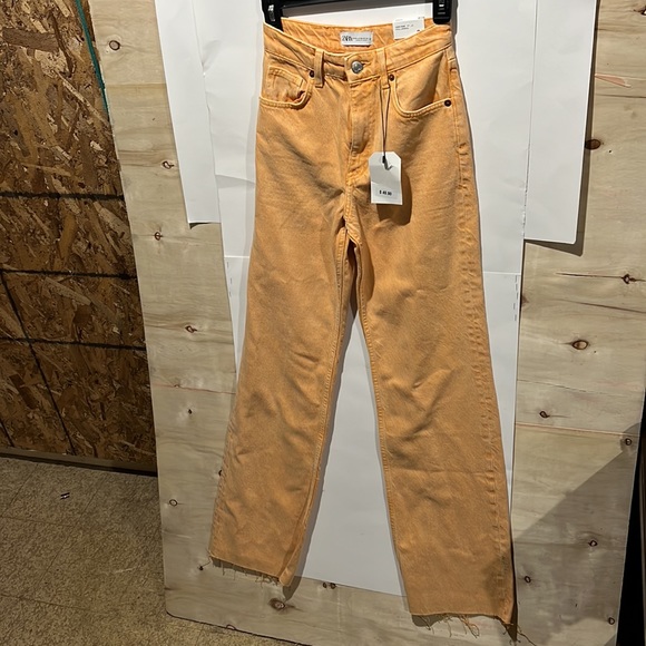 Zara Pants - NWT ZARA GIRLS WIDE LEG SOLID COLOR JEANS SIZE 34 Orange sherbet distressed fray